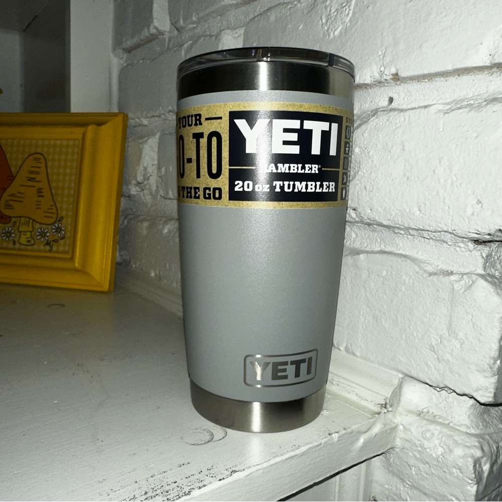 Yeti Granite Gray 20oz